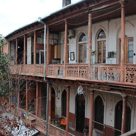 Grandma'S Hotel Tbilisi Exterior photo