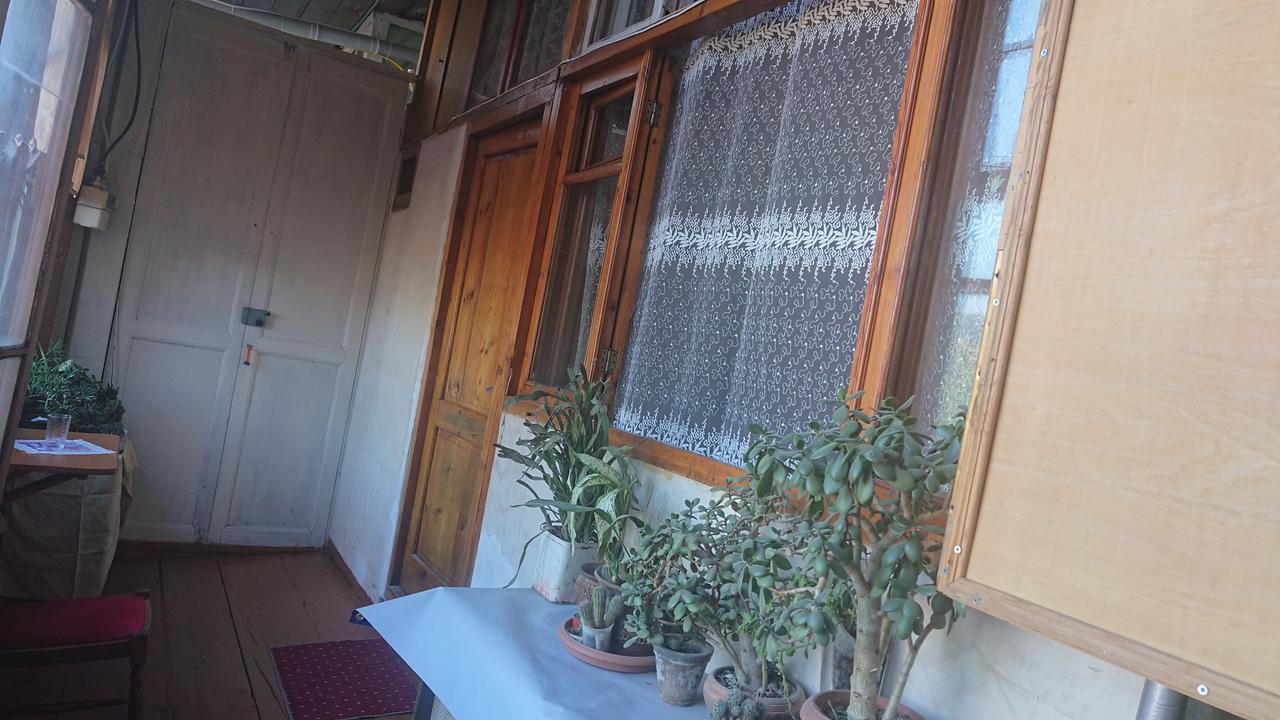 Grandma'S Hotel Tbilisi Exterior photo